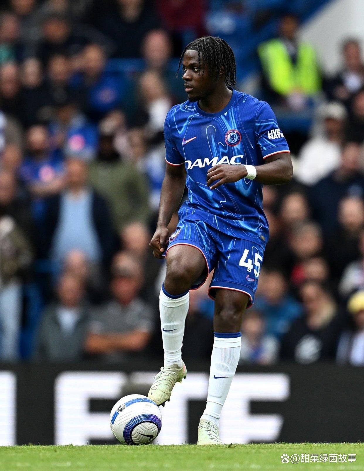 利物浦发布备战花絮，今晚回应争议，中超任务艰巨，临场指挥获称赞的简单介绍