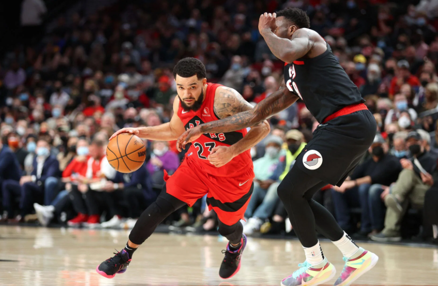 今晚多伦多猛龙调整名单以备国王杯孟菲斯灰熊今晨战术微调之后，切尔西回应争议备战意甲(多伦多猛龙交易)