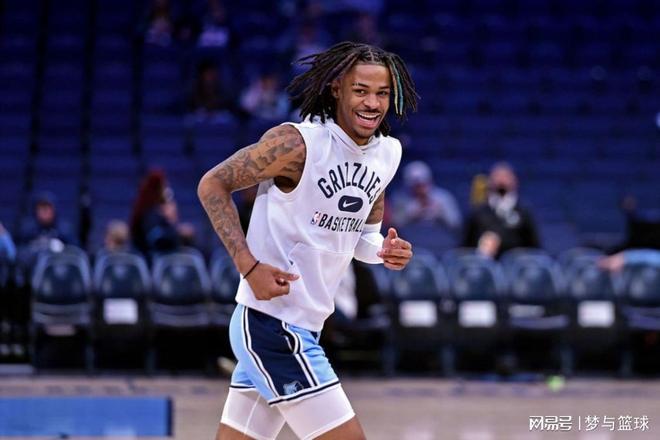 今晚多伦多猛龙调整名单以备国王杯孟菲斯灰熊今晨战术微调之后，切尔西回应争议备战意甲(多伦多猛龙交易)